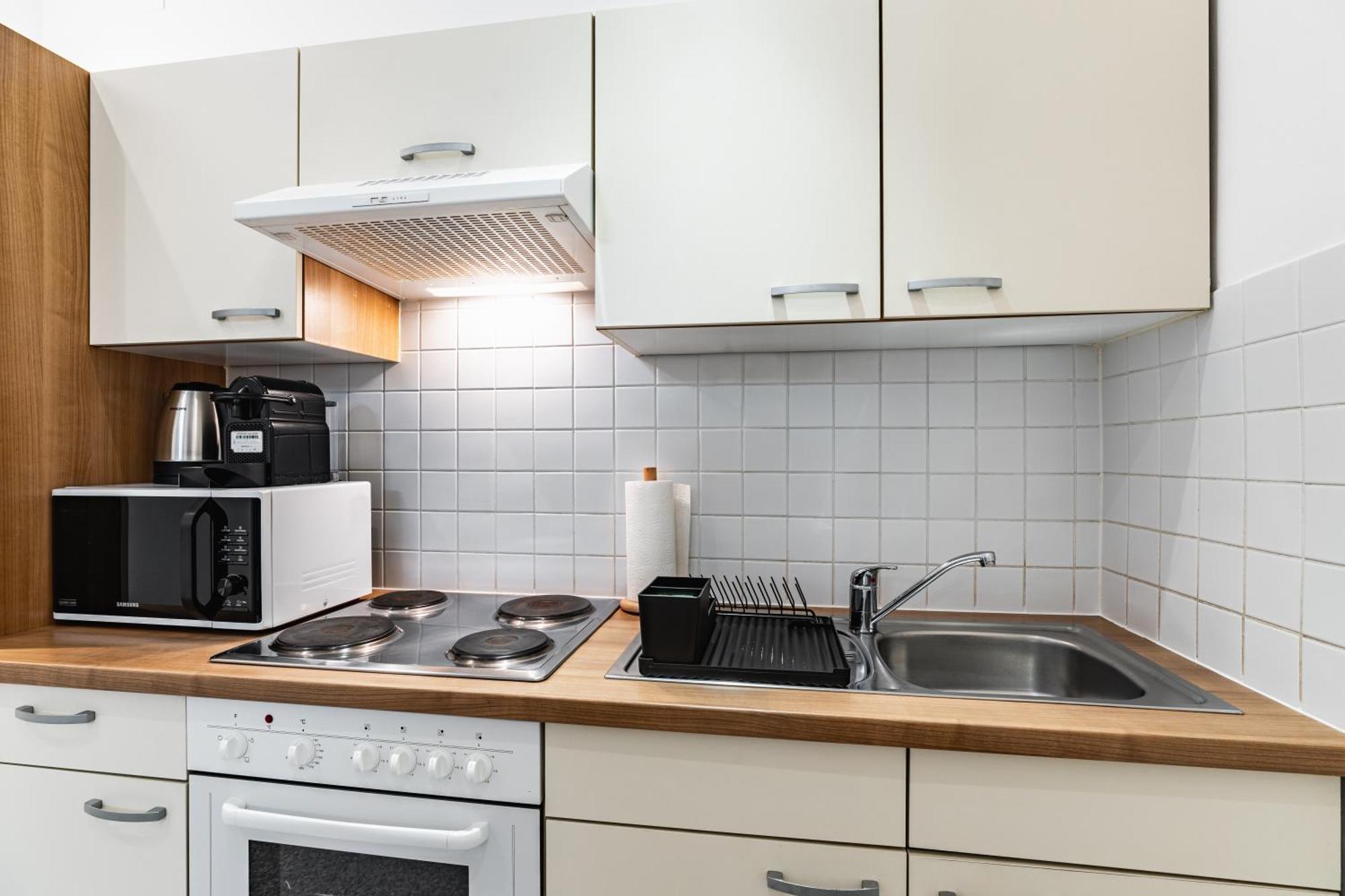 Spacious 3-Room Apt. 15 Min To The City Center Viena Exterior foto