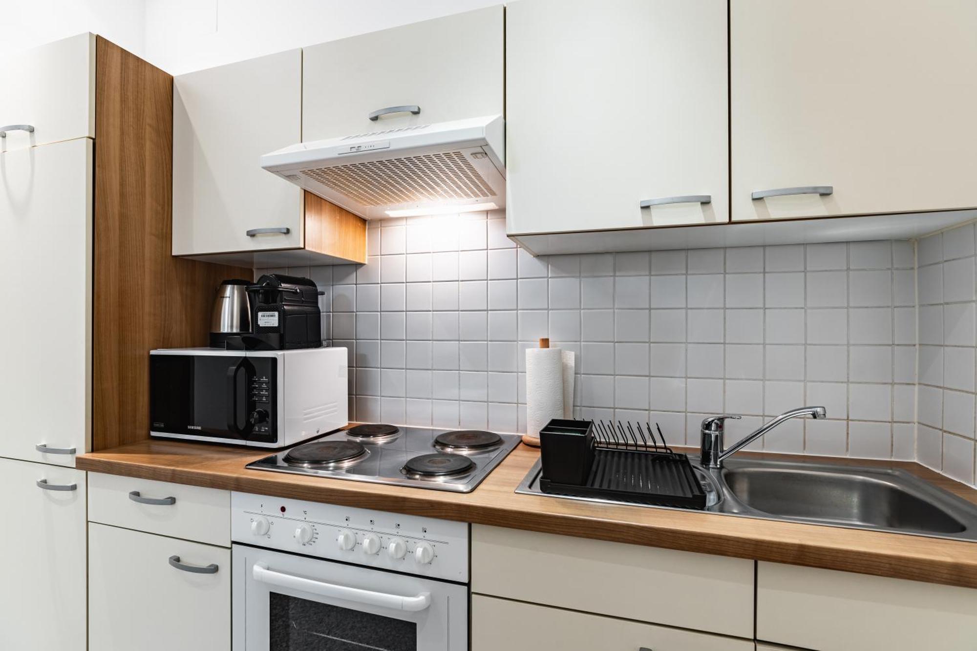 Spacious 3-Room Apt. 15 Min To The City Center Viena Exterior foto